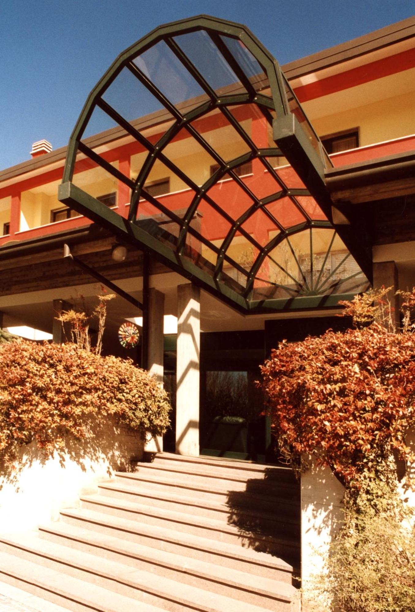Hotel Cinzia Ristorante Christian E Manuel Vercelli Zewnętrze zdjęcie